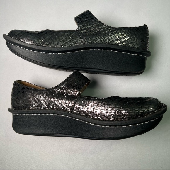 alegria shoes size 36 Multicolored Snakeskin Pattern...GENTLY USED nb - Picture 4 of 12